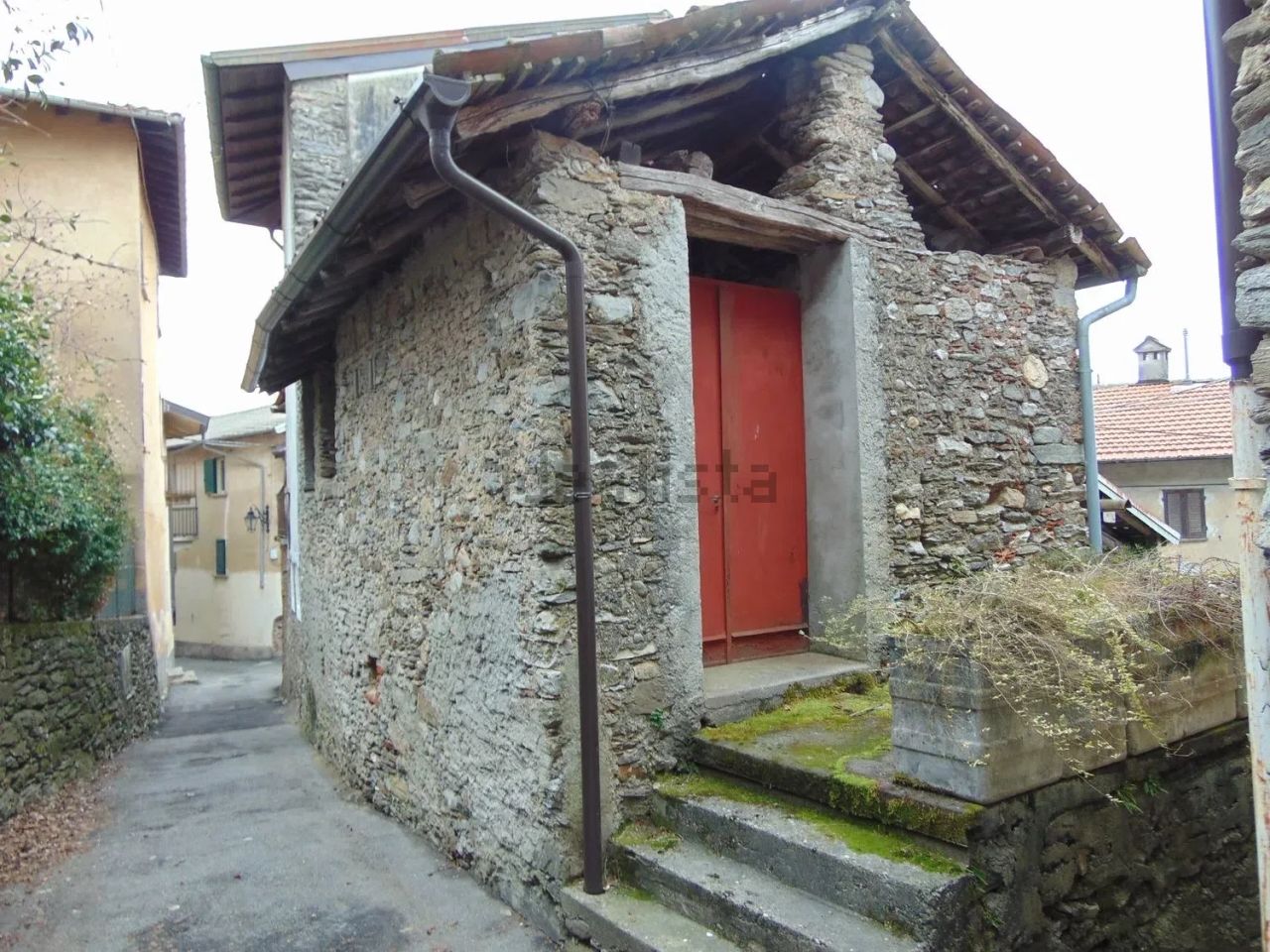Casale/cascina in vendita in via Firenze